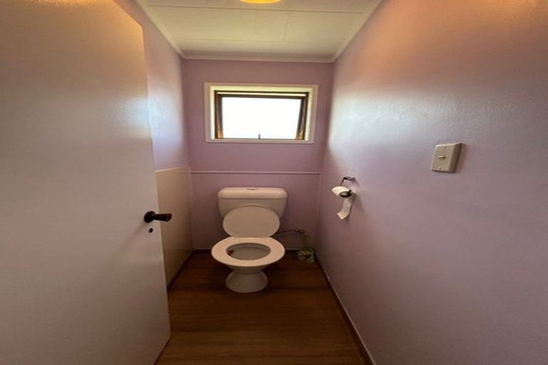 Photo of property in 1 Sharland Avenue, Manurewa, Auckland, 2102