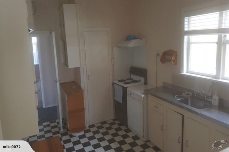 Photo of property in 10a Tama Street, Alicetown, Lower Hutt, 5010