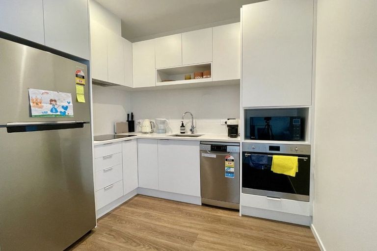 Photo of property in 1817a Great North Road, Avondale, Auckland, 1026