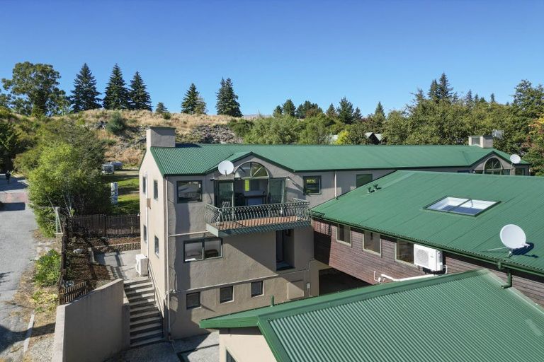 Photo of property in 36 Tenby Street, Wanaka, 9305