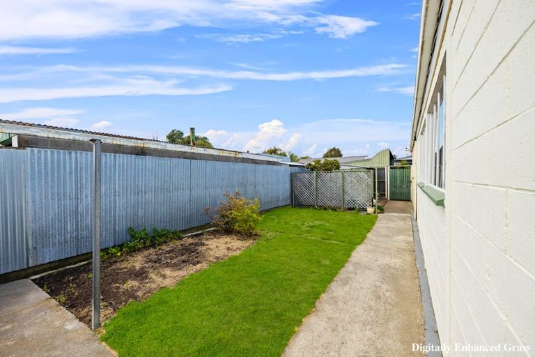 Photo of property in 264 Mairehau Road, Burwood, Christchurch, 8083