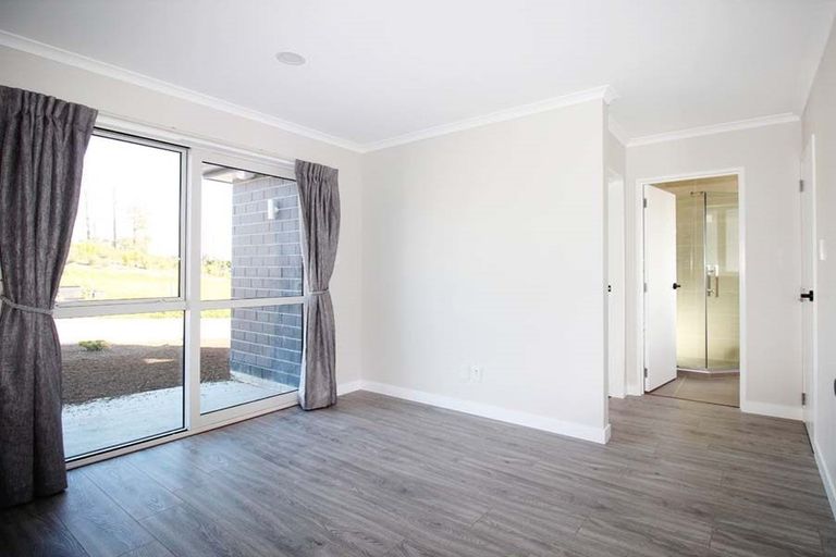 Photo of property in 78 Jeroboam Loop, Kumeu, 0810