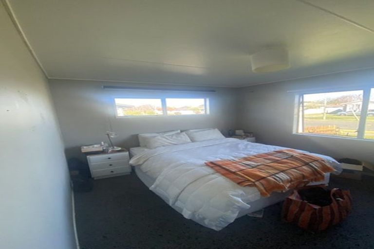 Photo of property in 30 Robinson Crescent, Tamatea, Napier, 4112