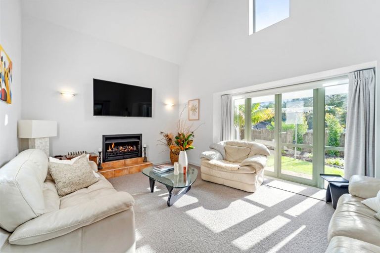 Photo of property in 29b Wicklam Lane, Greenhithe, Auckland, 0632