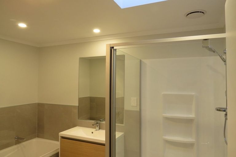 Photo of property in 35a O'meara Street, Swanson, Auckland, 0614