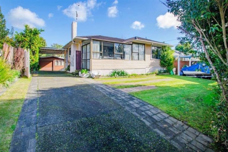 Photo of property in 41 Friedlanders Road, Manurewa, Auckland, 2102