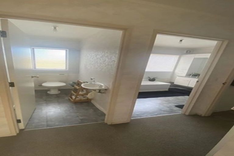 Photo of property in 38 Redwing Street, Browns Bay, Auckland, 0630