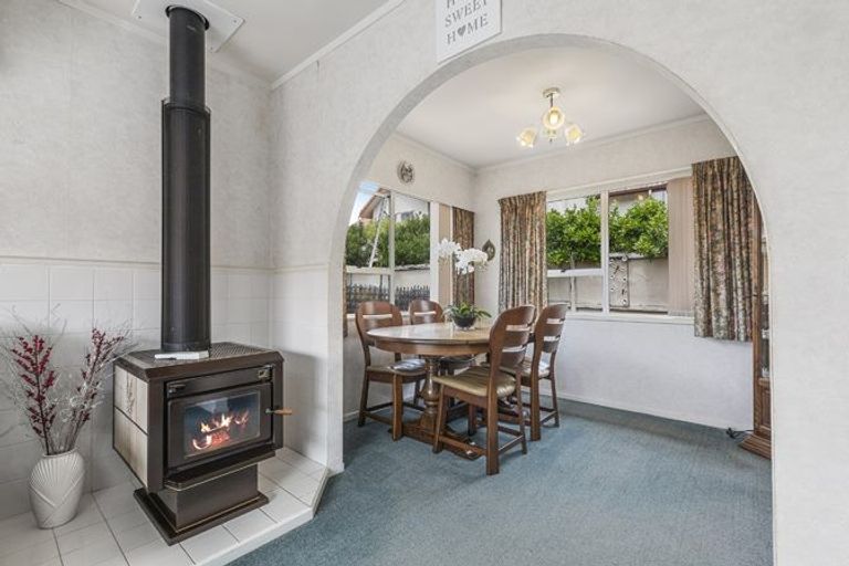 Photo of property in 23a Nukumea Common, Orewa, 0931