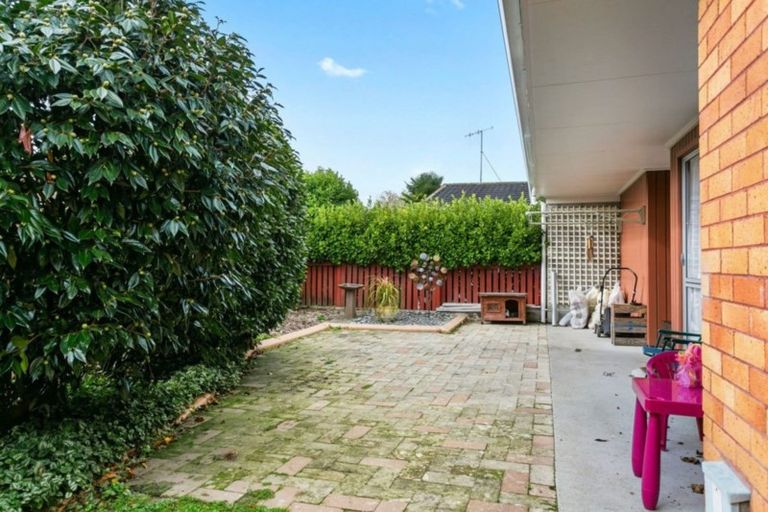 Photo of property in 5a Clare Street, Cambridge, 3434