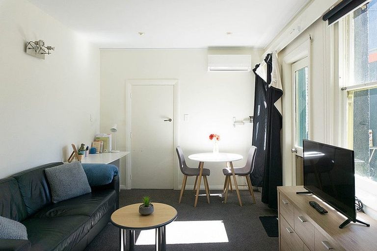 Photo of property in 1/3 View Street, Dunedin Central, Dunedin, 9016