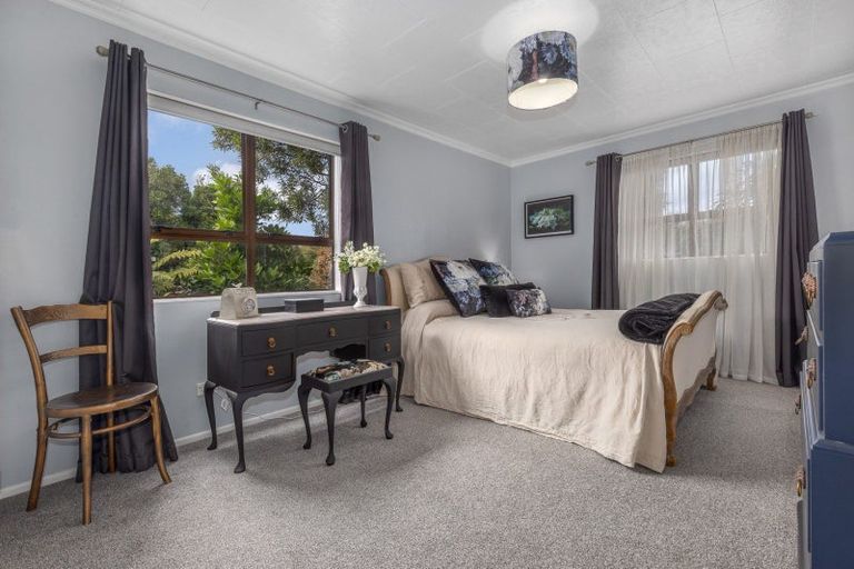 Photo of property in 54 Highbury Drive, Levin, 5510