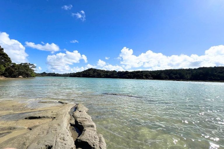 Photo of property in 17 Okura River Road, Okura, Albany, 0792