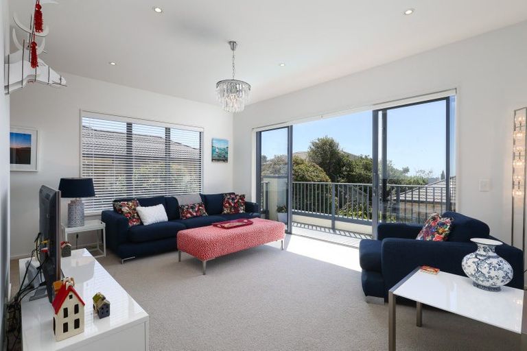 Photo of property in 1 Crown Terrace, Britannia Heights, Nelson, 7010