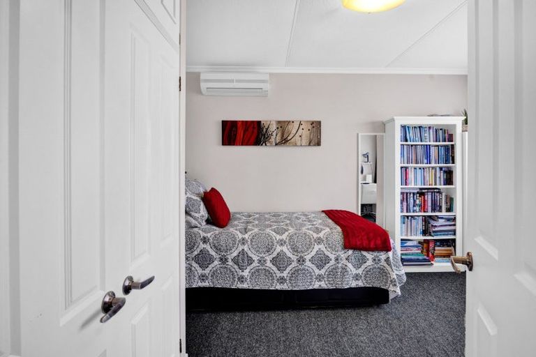 Photo of property in 58 Miro Street, Inglewood, 4330