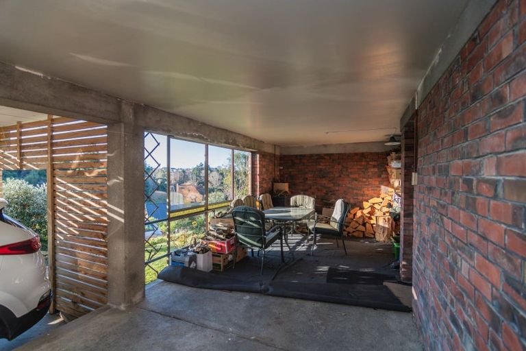 Photo of property in 215 Douglas Street, Highfield, Timaru, 7910