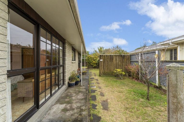 Photo of property in 81 Norfolk Crescent, Otaki Beach, Otaki, 5512