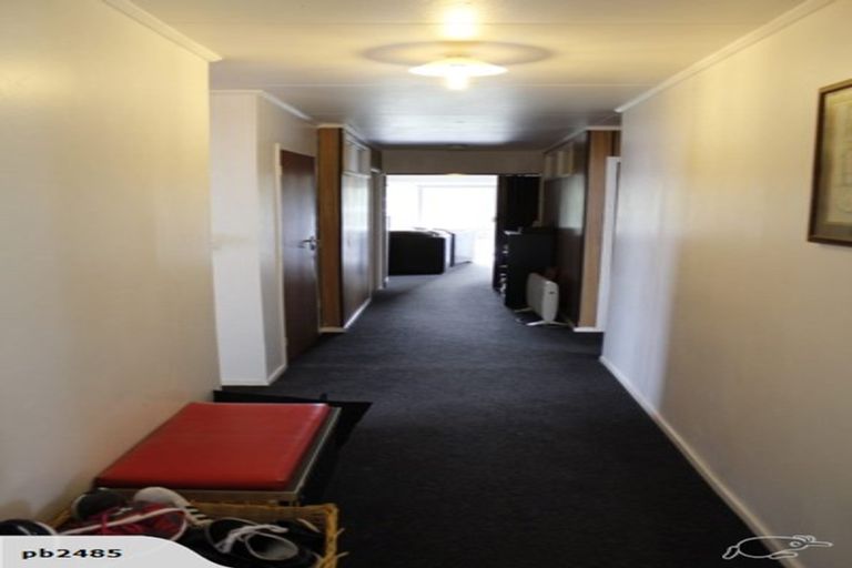 Photo of property in 7 Tawari Street, Inglewood, 4330