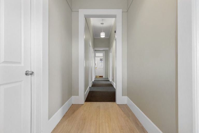 Photo of property in 35 West Street, West End, Palmerston North, 4412