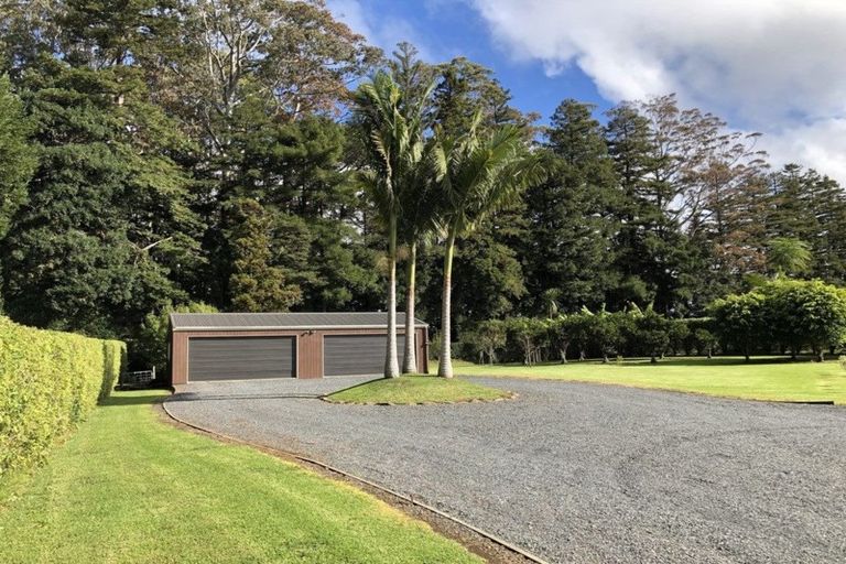 Photo of property in 16 Kotare Heights, Kerikeri, 0230