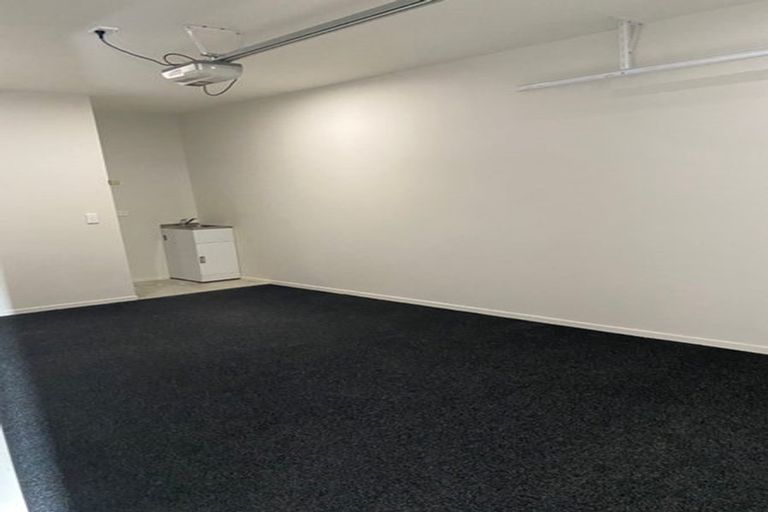 Photo of property in 9 Riroriro Close, Papakura, 2110