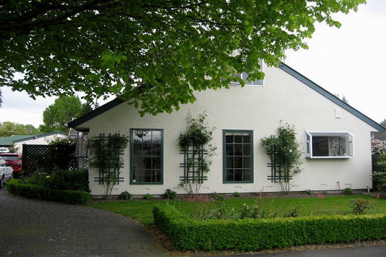 Photo of property in 82 Claridges Road, Casebrook, Christchurch, 8051