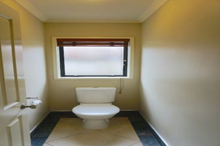 Photo of property in 5 Duntrune Road, Flat Bush, Auckland, 2016