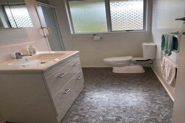 Photo of property in 2/29 Trent Street, Linwood, Christchurch, 8011