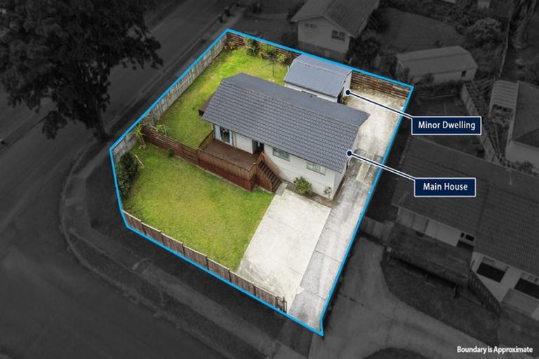 Photo of property in 2 Marvon Downs Avenue, Pakuranga Heights, Auckland, 2010