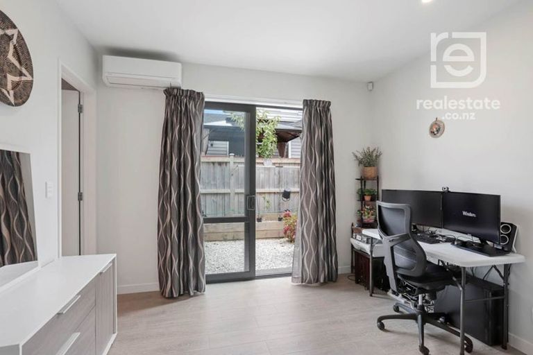 Photo of property in 56 Mettam Drive, Swanson, Auckland, 0614