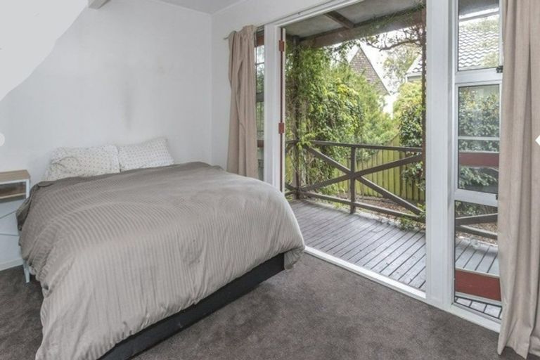 Photo of property in 8 Bowman Place, Sockburn, Christchurch, 8042