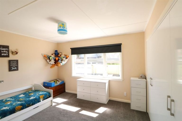 Photo of property in 11 Pringle Street, Waimataitai, Timaru, 7910