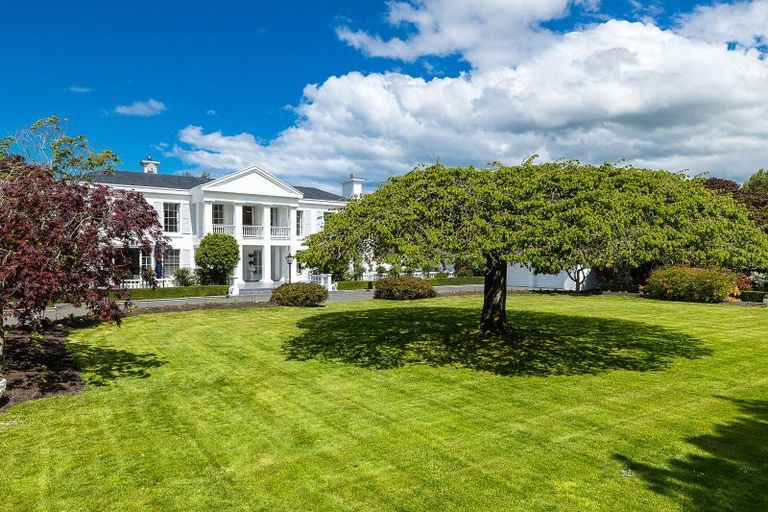 Photo of property in 207 Bush Road, Mosgiel, 9092