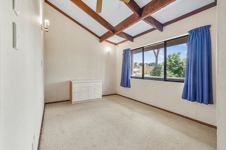 Photo of property in 71 Totara Drive, Pukete, Hamilton, 3200