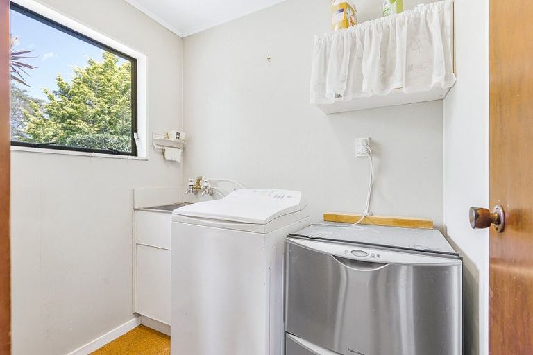 Photo of property in 71 Totara Drive, Pukete, Hamilton, 3200