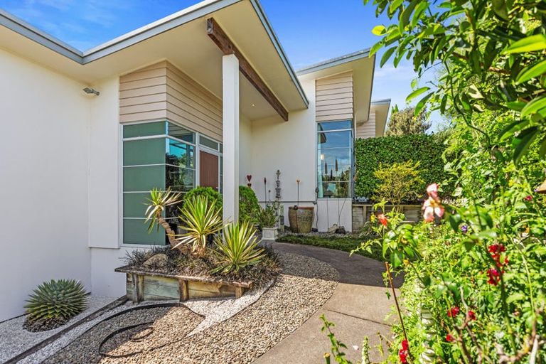 Photo of property in 4 Taranui Place, Ohauiti, Tauranga, 3112