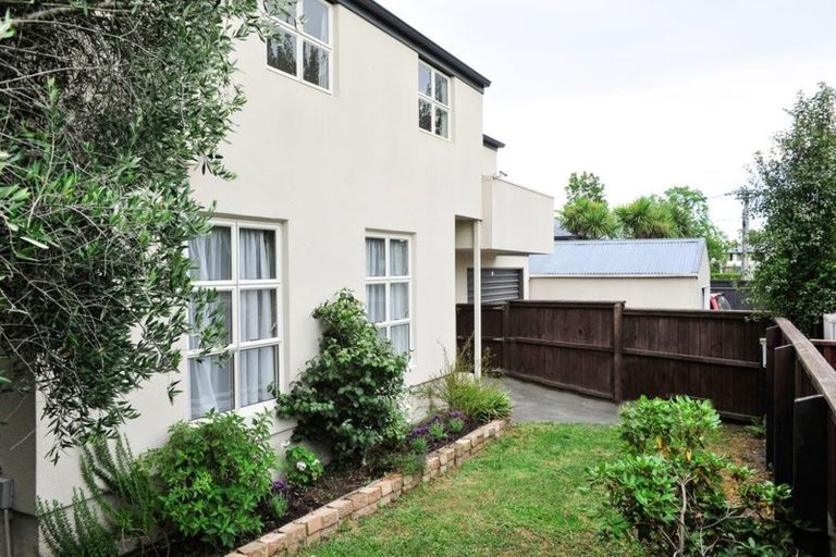 Photo of property in 2/4 Sheldon Street, Woolston, Christchurch, 8023