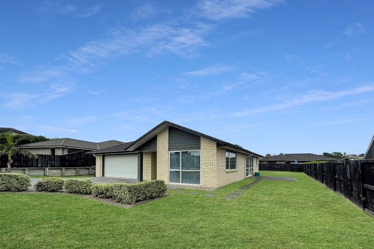 Photo of property in 12 Rigg Place, Flagstaff, Hamilton, 3210