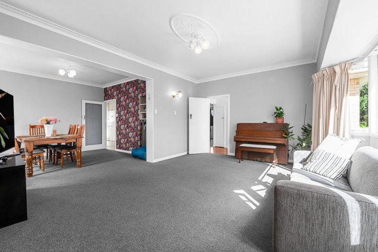 Photo of property in 64 Galloway Street, Hamilton East, Hamilton, 3216