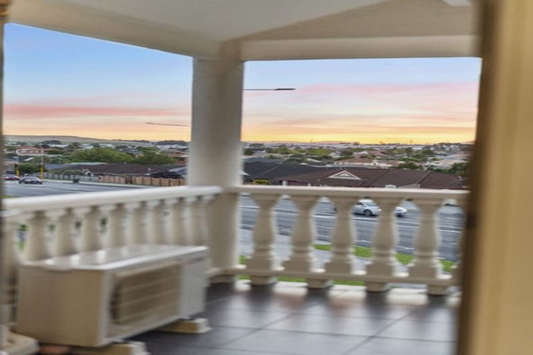 Photo of property in 759 Chapel Road, Dannemora, Auckland, 2016