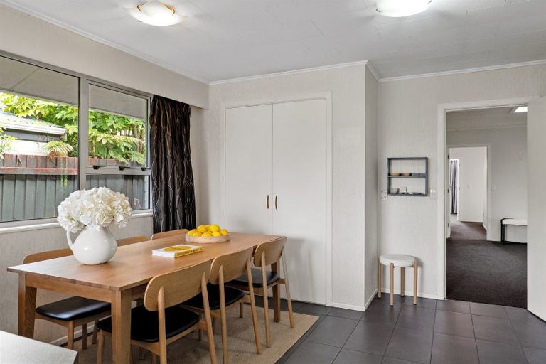 Photo of property in 9 Cintra Place, Casebrook, Christchurch, 8051