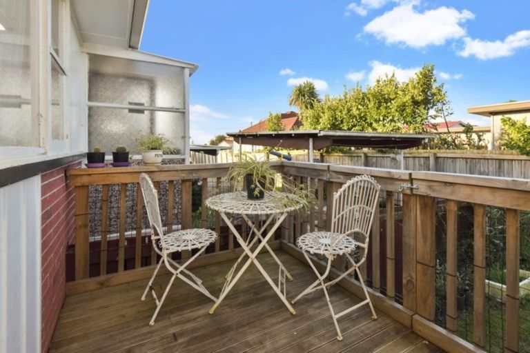 Photo of property in 3/34 Miro Street, New Lynn, Auckland, 0600