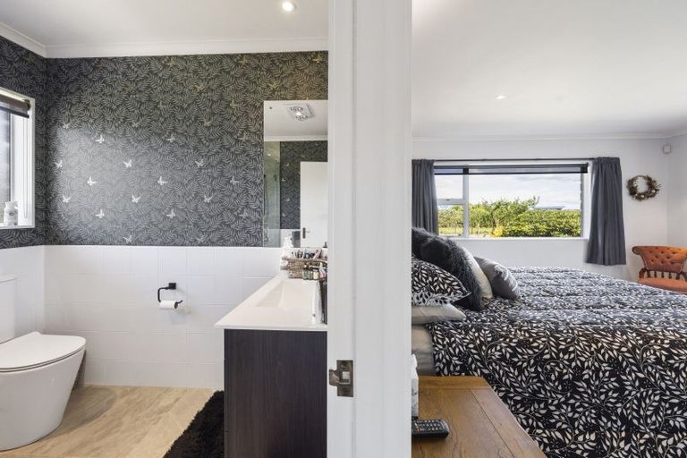 Photo of property in 281 Waihi Road, Hawera, 4673