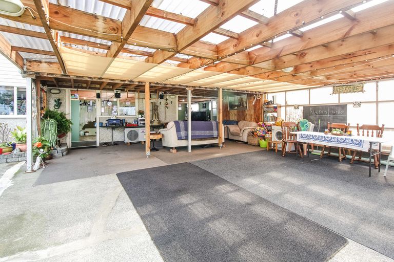 Photo of property in 46 Ranui Avenue, Ranui, Auckland, 0612