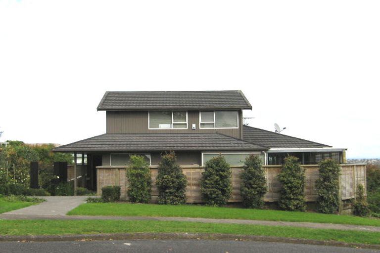 Photo of property in 10 Etherege Place, Howick, Auckland, 2014