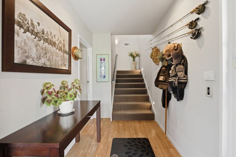 Photo of property in 19 Okareka Loop Road, Lake Okareka, Rotorua, 3076