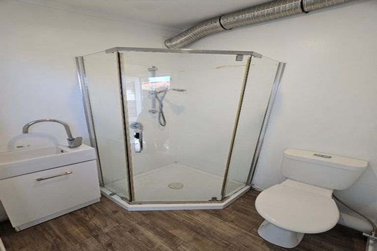 Photo of property in 11 Cricket Place, Melville, Hamilton, 3206