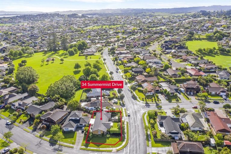 Photo of property in 34 Summermist Drive, Northpark, Auckland, 2013