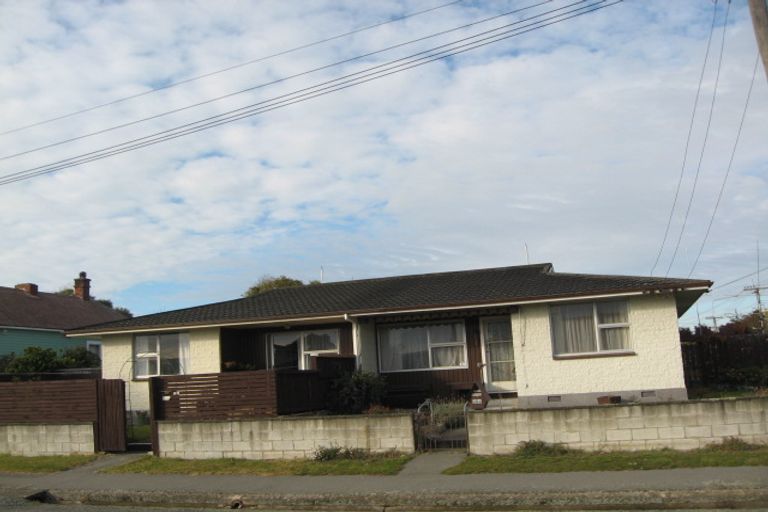 Photo of property in 1/35 Collingwood Street, New Brighton, Christchurch, 8061