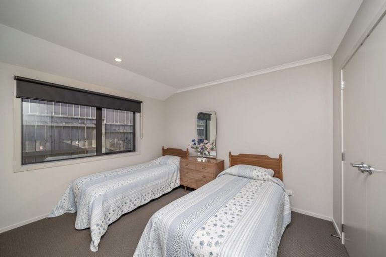 Photo of property in 3 Rawiri Drive, Bell Block, New Plymouth, 4312