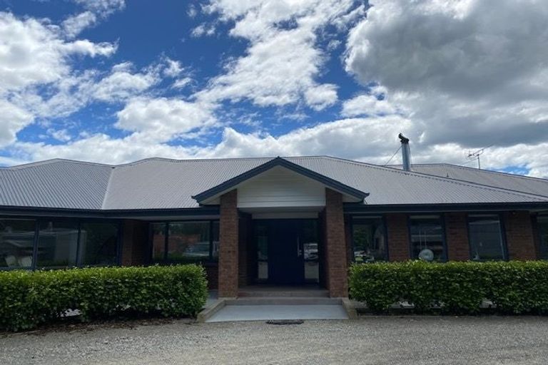 Photo of property in 205 High Street, Oxford, 7430